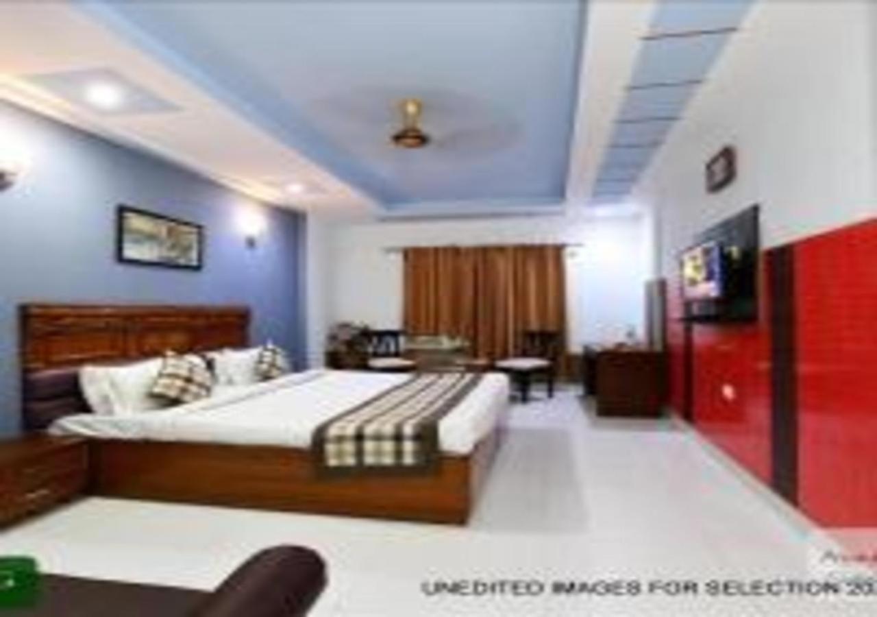 Hotel Chanakya Agra  Exteriör bild
