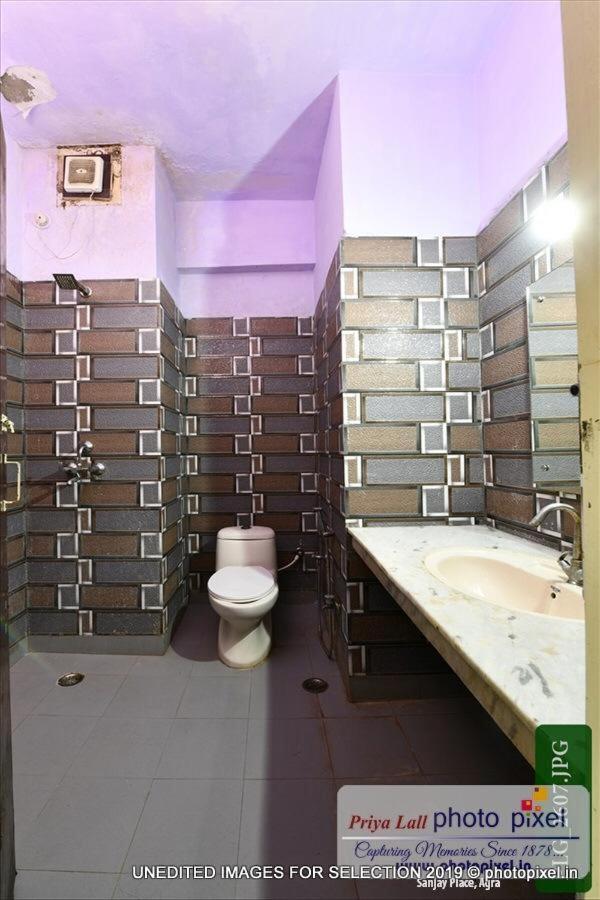 Hotel Chanakya Agra  Exteriör bild